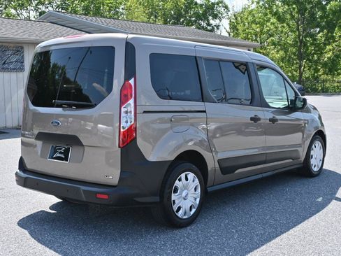 Used 2021 Ford Transit Connect XL FWD image 8