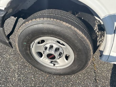 New 2025 GMC Savana 3500 w/ Power Convenience Package image 12