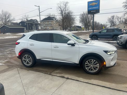 Used 2022 Buick Envision Preferred image 5