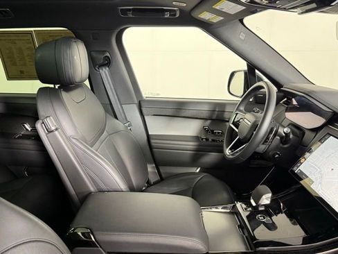 Used 2025 Land Rover Range Rover Sport SE AWD/4WD image 30