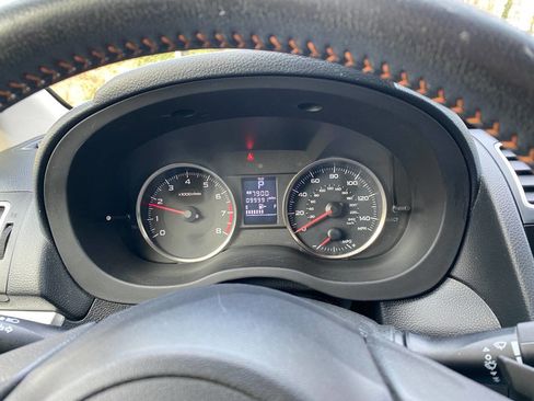 Used 2016 Subaru Crosstrek 2.0i Premium image 19