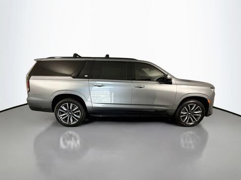 Used 2021 Cadillac Escalade ESV Sport AWD/4WD image 8