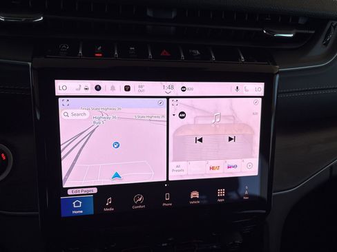 New 2025 Jeep Grand Cherokee Limited w/ Trailer Tow Package image 18