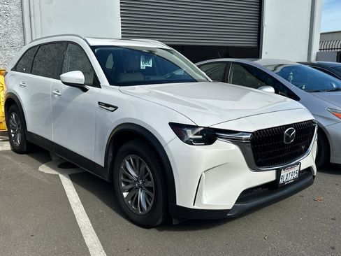 Used 2024 MAZDA CX-90 Plug-In Hybrid w/ Preferred image 2