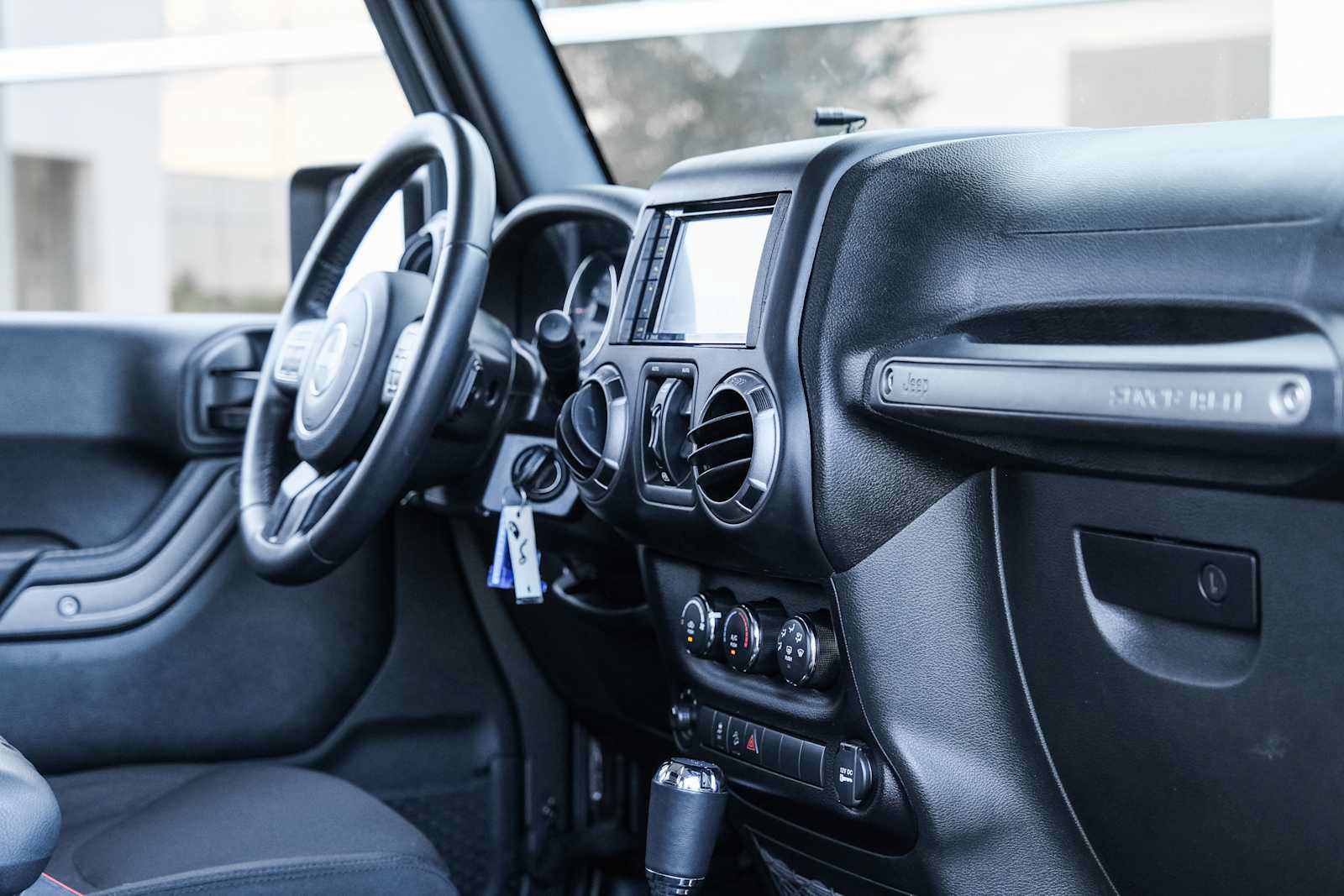 Used 2018 Jeep Wrangler Unlimited Sport S AWD/4WD image 27