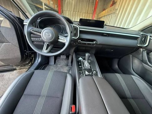 Used 2025 MAZDA CX-50 AWD 2.5 S w/ Weather Package image 17