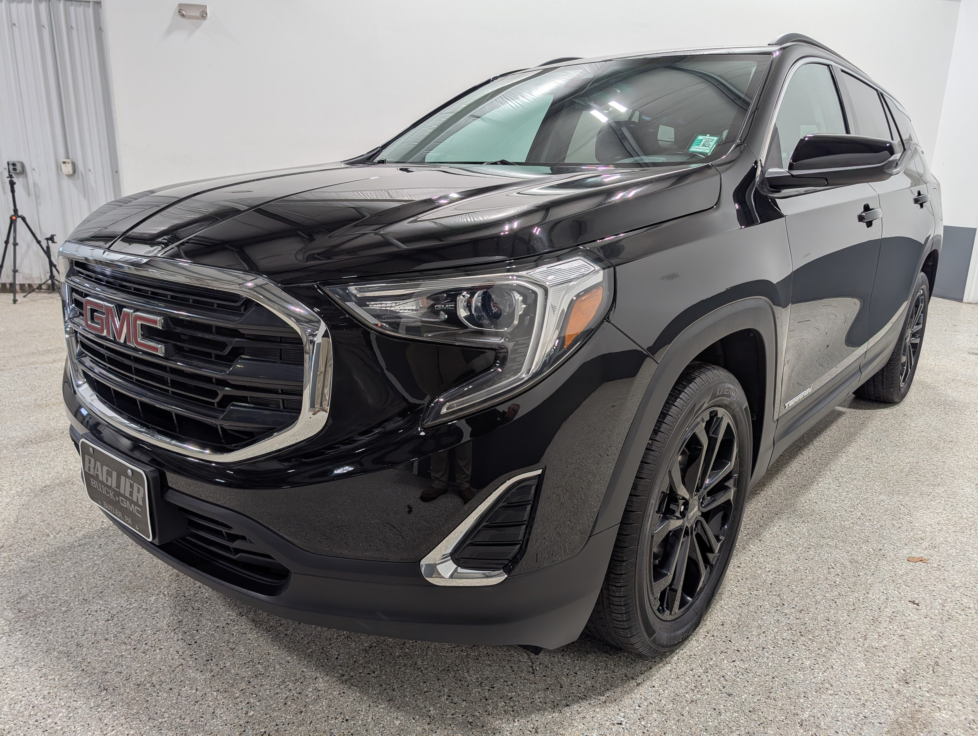 Used 2020 GMC Terrain SLE w/ Driver Convenience Package AWD/4WD image 6