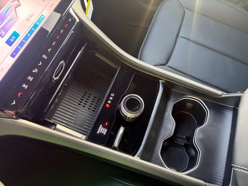 New 2026 Jeep Grand Cherokee Limited Reserve image 24