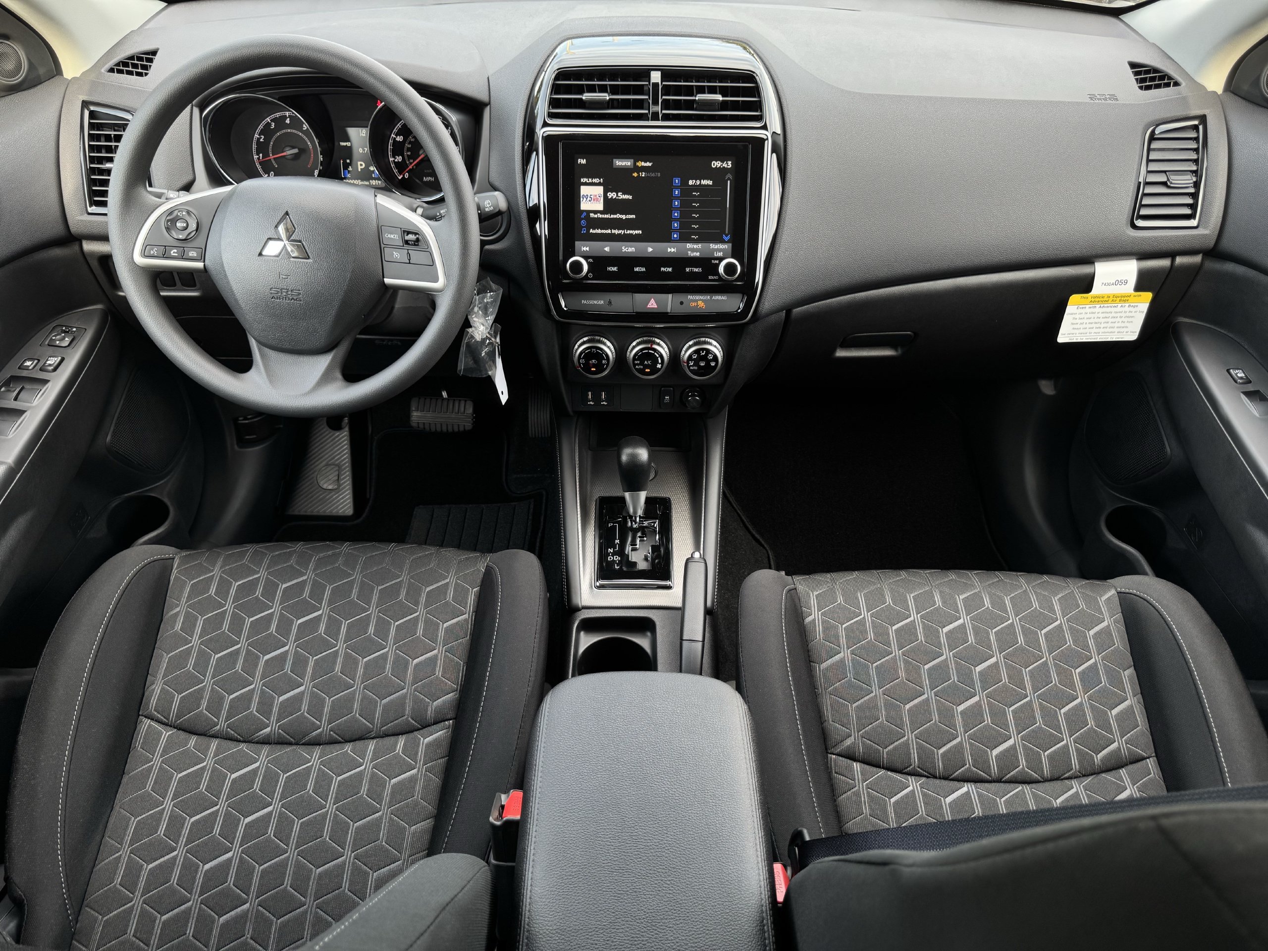 New 2027 Mitsubishi Outlander Sport ES FWD image 10