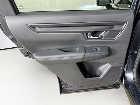 Used 2025 Honda CR-V EX image 26