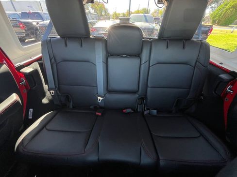 New 2026 Jeep Wrangler Unlimited Rubicon image 5