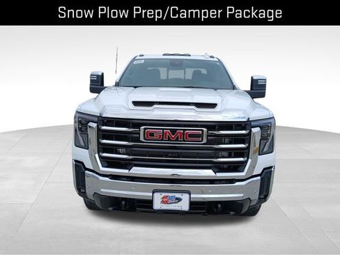 New 2026 GMC Sierra 2500 SLT w/ SLT Premium Package AWD/4WD image 8