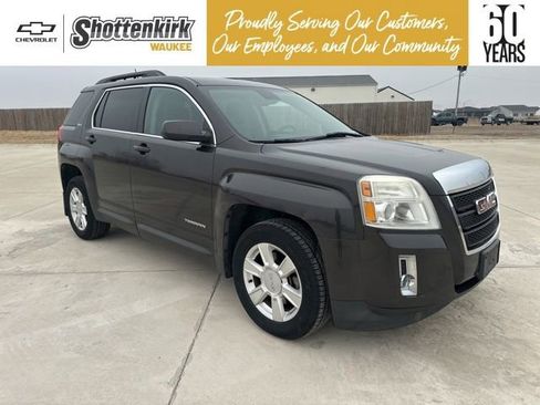 Used 2013 GMC Terrain SLE w/ Convenience Package image 1
