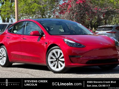 Used 2023 Tesla Model 3 Standard Range image 1