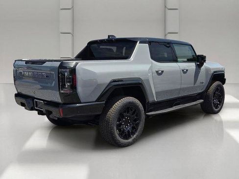 New 2026 GMC Hummer EV 4x4 Crew Cab image 5