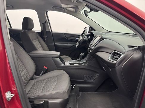 Used 2018 Chevrolet Equinox LT image 29