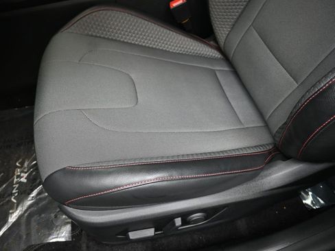 Certified 2025 Hyundai Elantra N Line image 22