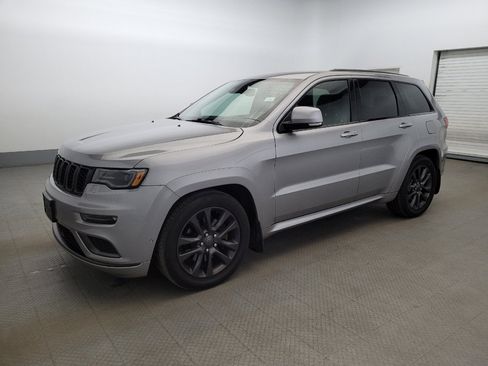 Used 2018 Jeep Grand Cherokee High Altitude image 2