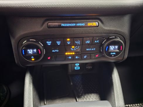 Used 2021 Ford Bronco Sport Outer Banks w/ Outer Banks Package (96D) AWD/4WD image 23