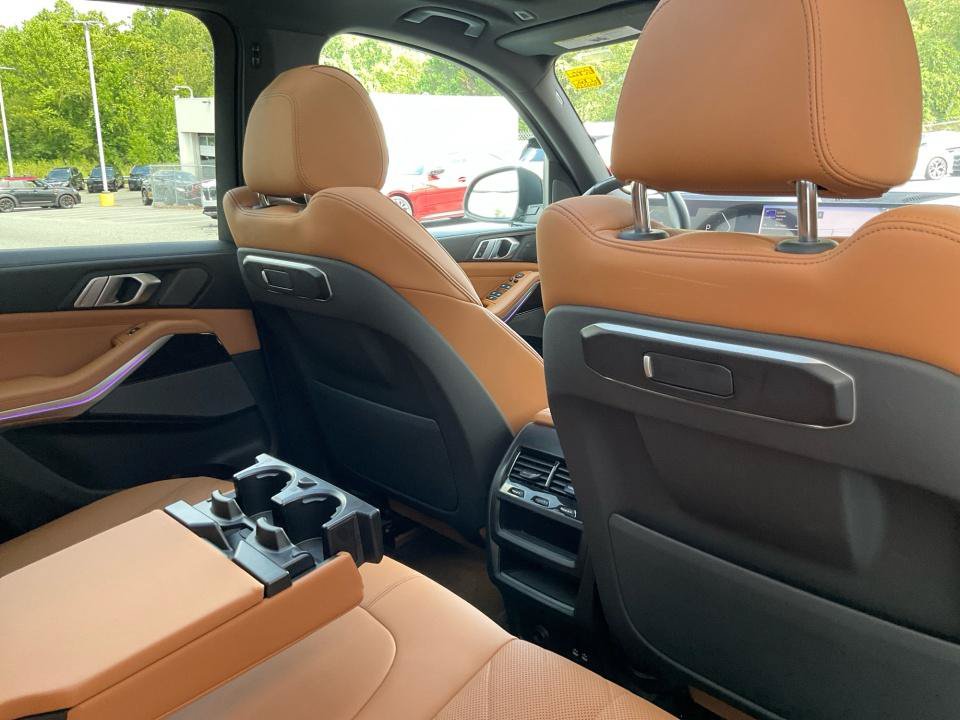 Used 2024 BMW X5 sDrive40i w/ Premium Package RWD image 29