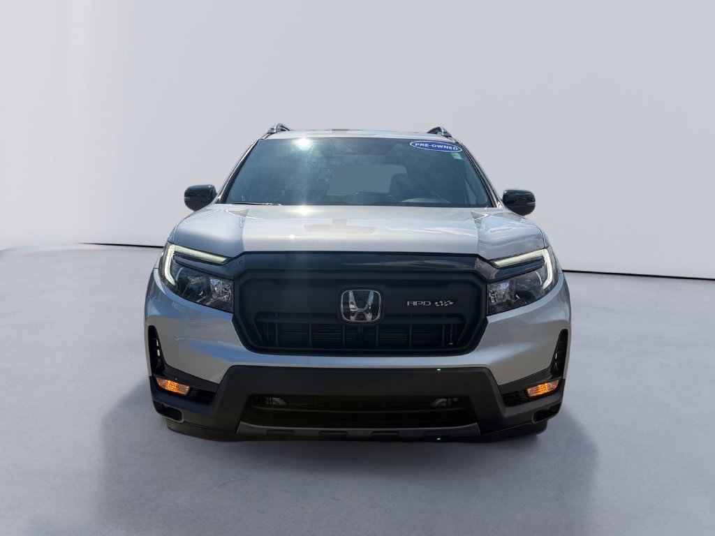 Used 2025 Honda Passport TrailSport image 8