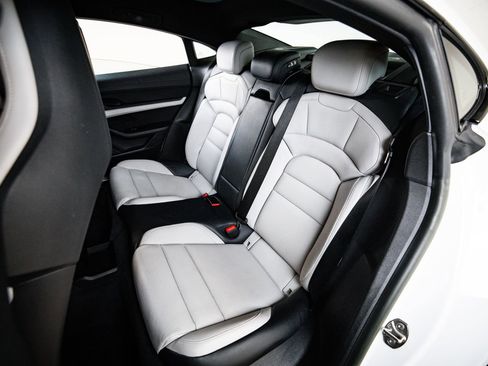 Certified 2023 Porsche Taycan 4S AWD/4WD image 25