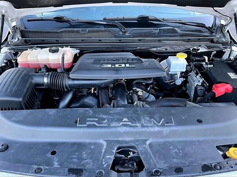 Used 2020 RAM 1500 Limited image 31