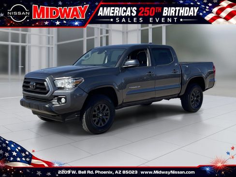 Used 2021 Toyota Tacoma SR5 RWD image 1