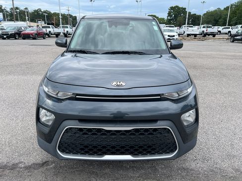 Used 2021 Kia Soul S FWD image 2