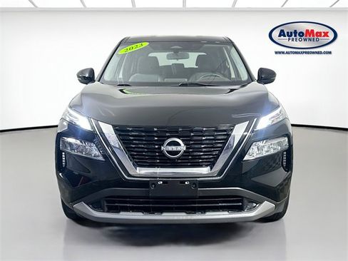 Used 2023 Nissan Rogue SV image 6
