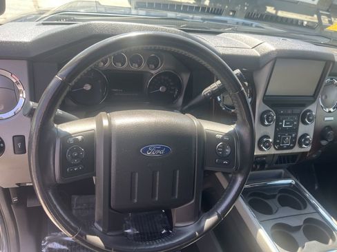 Used 2016 Ford F350 Lariat w/ Lariat Ultimate Package AWD/4WD image 27