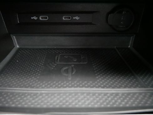 Certified 2023 Volkswagen Tiguan SE image 27