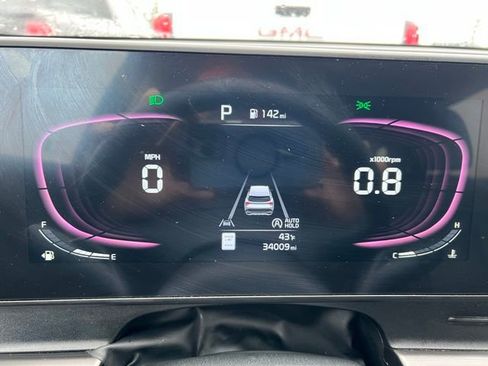 Used 2023 Kia Sportage EX image 19