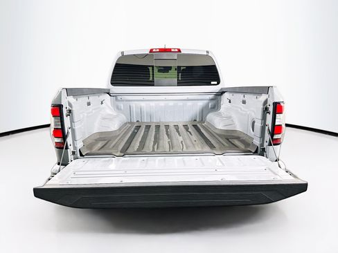 Used 2023 Nissan Frontier PRO-4X w/ Technology Package AWD/4WD image 27