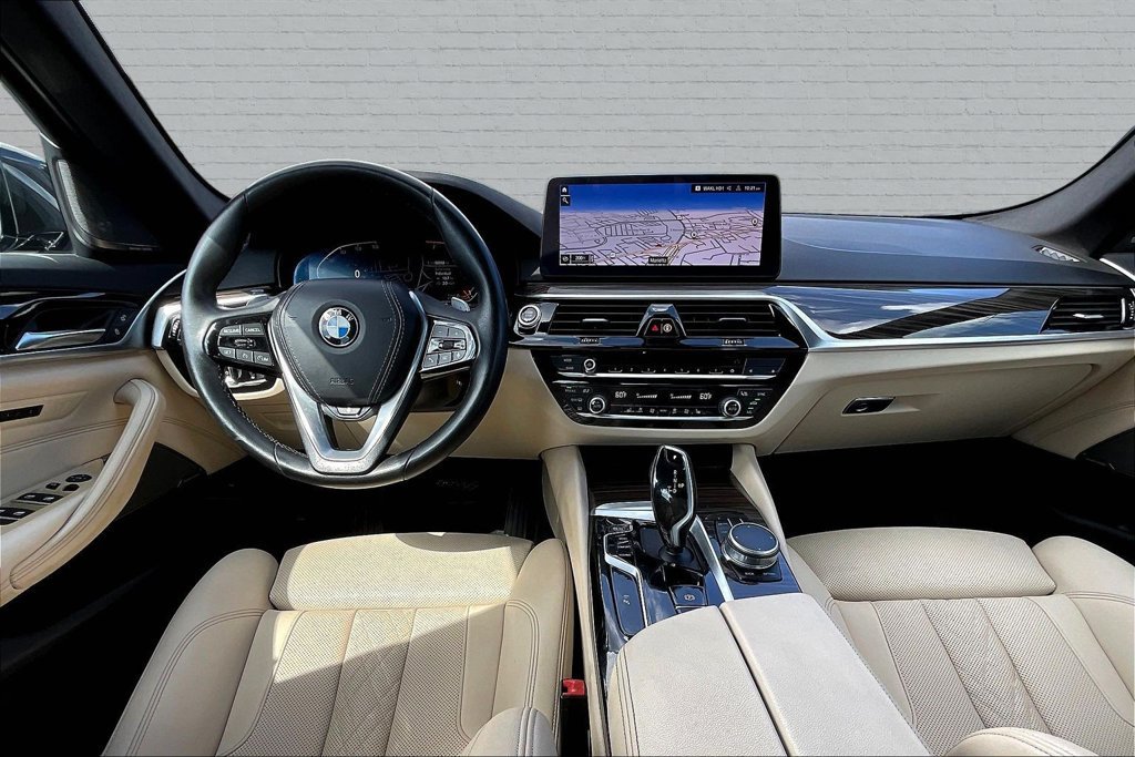 Used 2022 BMW 540i w/ Premium Package RWD image 7