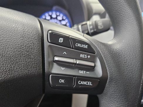 Used 2019 Hyundai Kona SE FWD image 26
