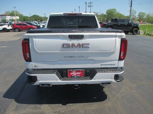 Used 2022 GMC Sierra 1500 Denali w/ Driver Alert Package II AWD/4WD image 6
