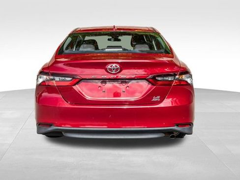 Used 2022 Toyota Camry LE w/ Cold Weather Package AWD/4WD image 8