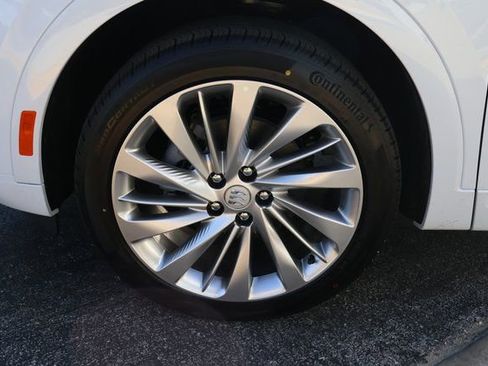 New 2026 Buick Envision Avenir AWD/4WD image 7