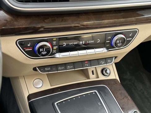 Used 2018 Audi Q5 2.0T Premium Plus w/ Premium Plus Package image 37