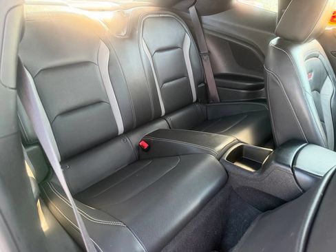 Used 2019 Chevrolet Camaro SS w/ Black Appearance Package RWD image 18