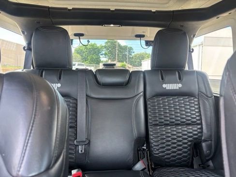 Used 2023 Jeep Wrangler Unlimited Sport AWD/4WD image 15