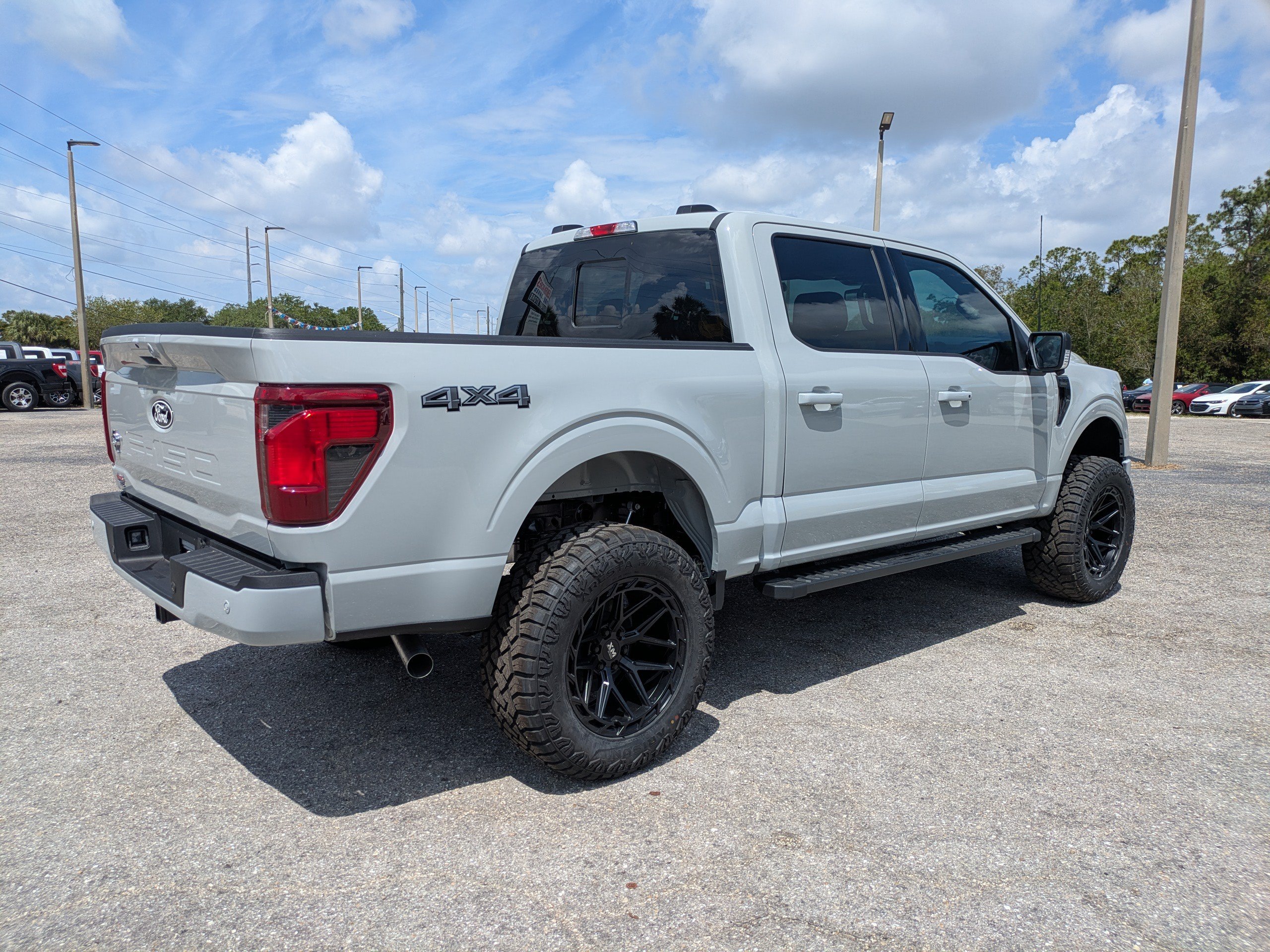 Used 2026 Ford F150 XLT w/ Equipment Group 302A MID AWD/4WD image 4