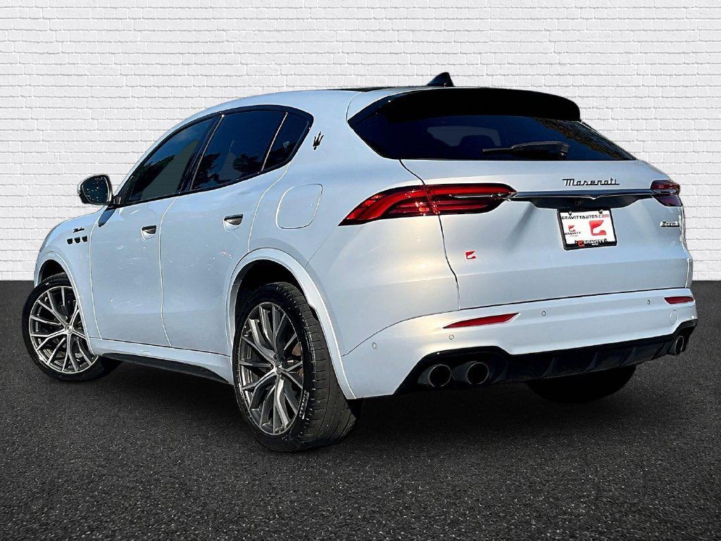 Used 2023 Maserati Grecale Modena AWD/4WD image 4