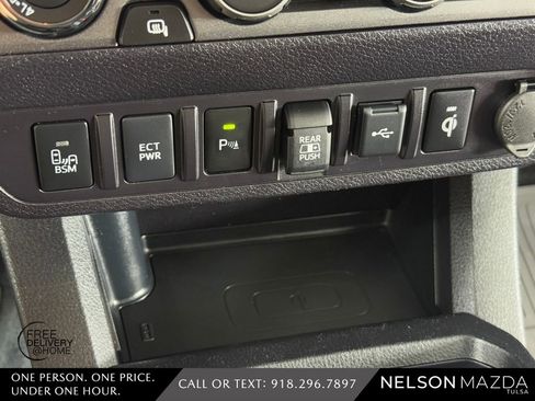 Used 2023 Toyota Tacoma TRD Pro AWD/4WD image 38