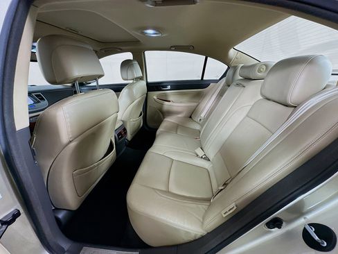 Used 2012 Hyundai Genesis 3.8 w/ Premium Pkg image 27