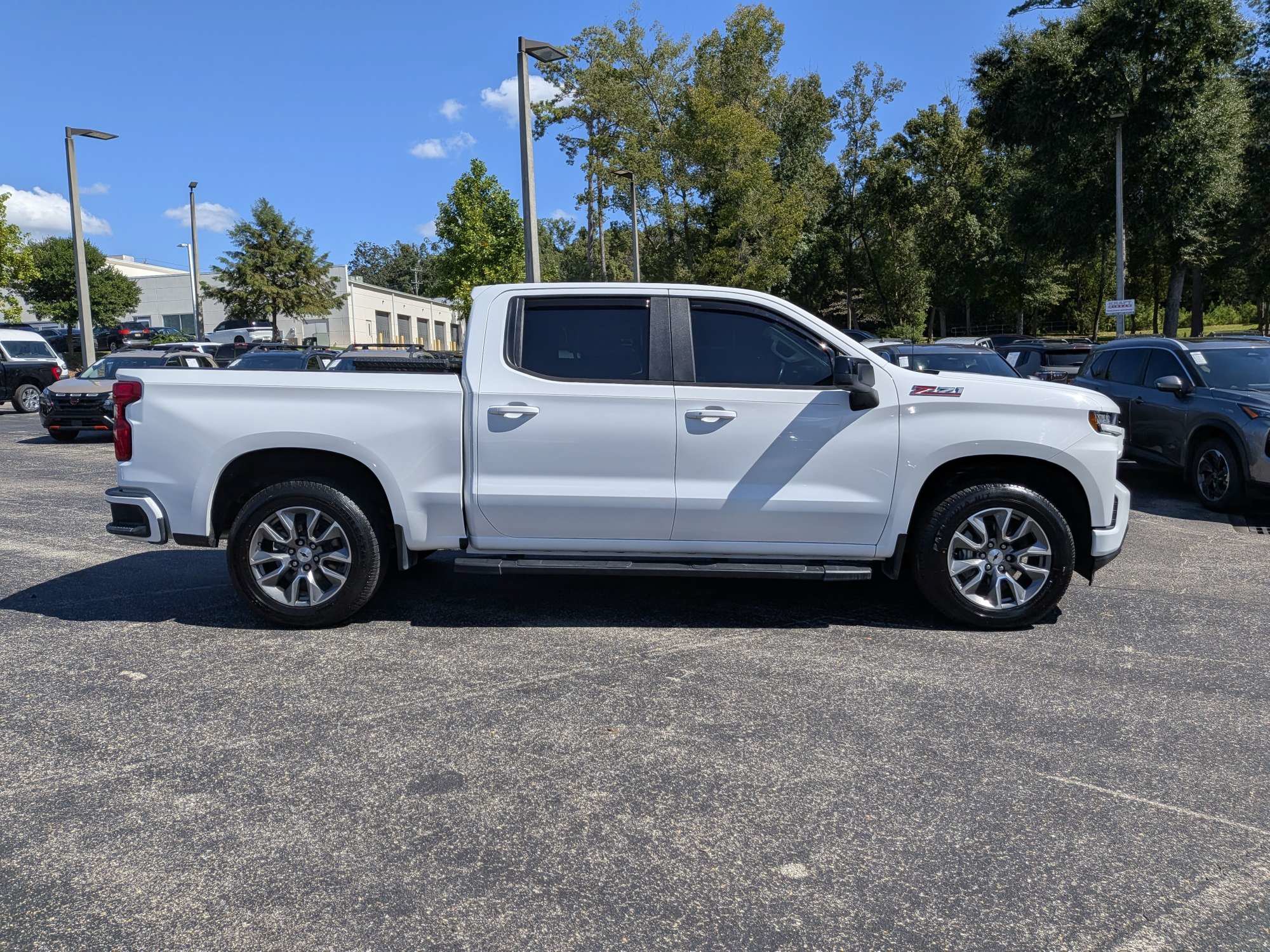 Used 2021 Chevrolet Silverado 1500 RST AWD/4WD image 3