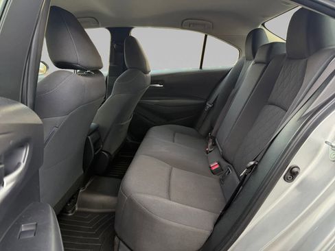 Used 2020 Toyota Corolla LE image 15