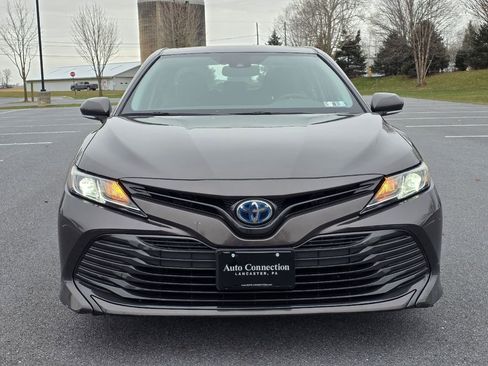 Used 2019 Toyota Camry LE w/ Sunroof Package image 3