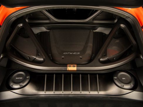 Used 2025 Porsche 718 Cayman GT4 RS RWD image 3